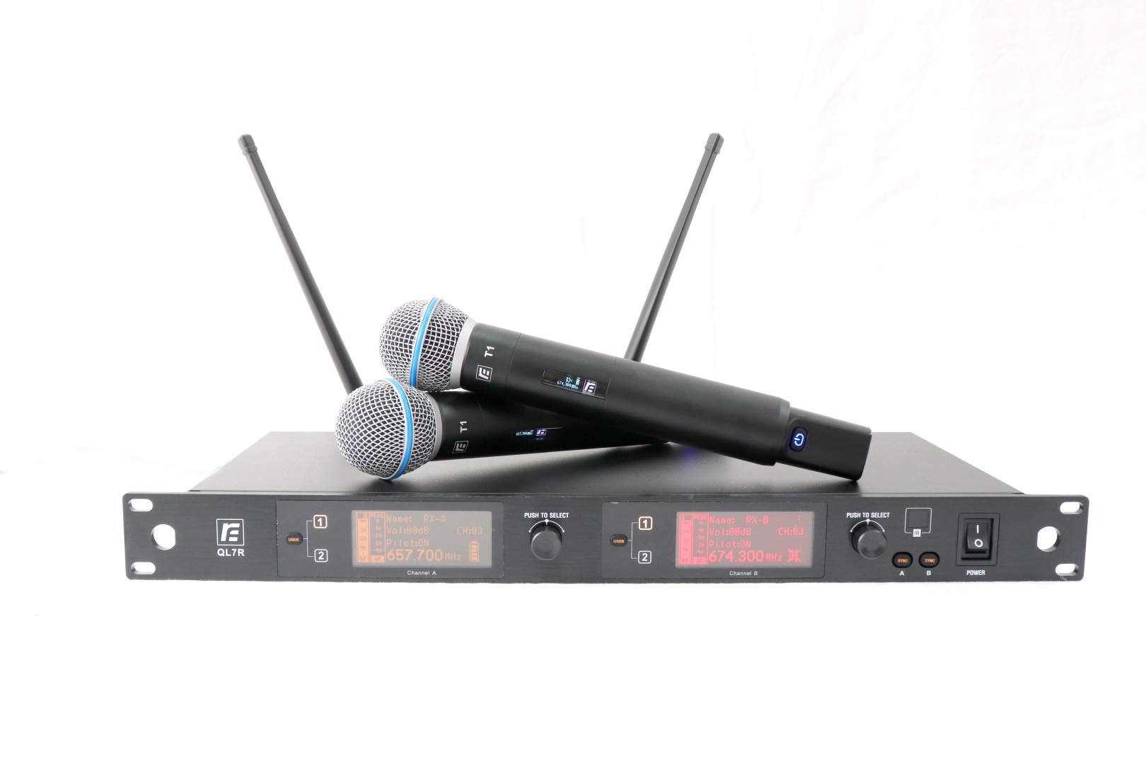 RFIntell QL7R/T1-A 651,800-683,400 МГц 2-канальная радиосистема с 2-мя ручными микрофонами в Соликамске